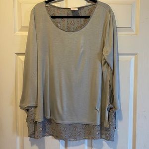 Laura Conrad 3/4 shirt